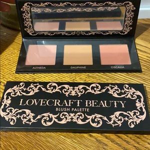Lovecraft beauty blush set